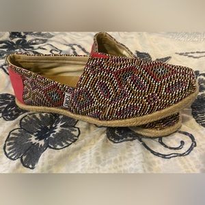 Toms Classic Alpargarta Woven Multicolor shoes in a W6.5